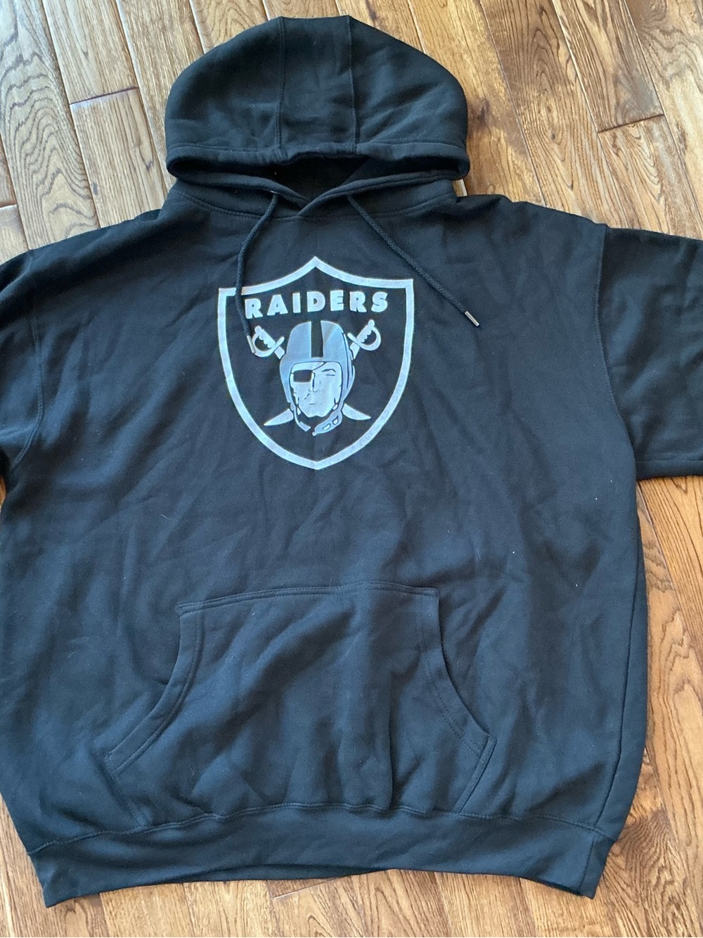 Las Vegas Raiders Hoodie Fanatics Black Pullover NFL Men’s 2XL NWOT